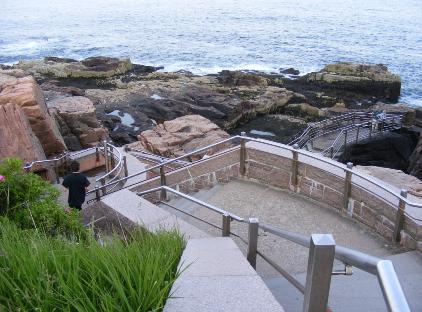 THUNDER HOLE OVERLOOK